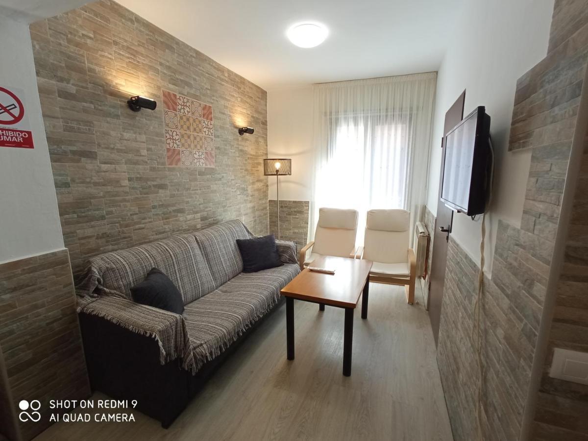 Apartamentos La Casona De Ezcaray Con Terrazas Y Patios Individuales Екстер'єр фото