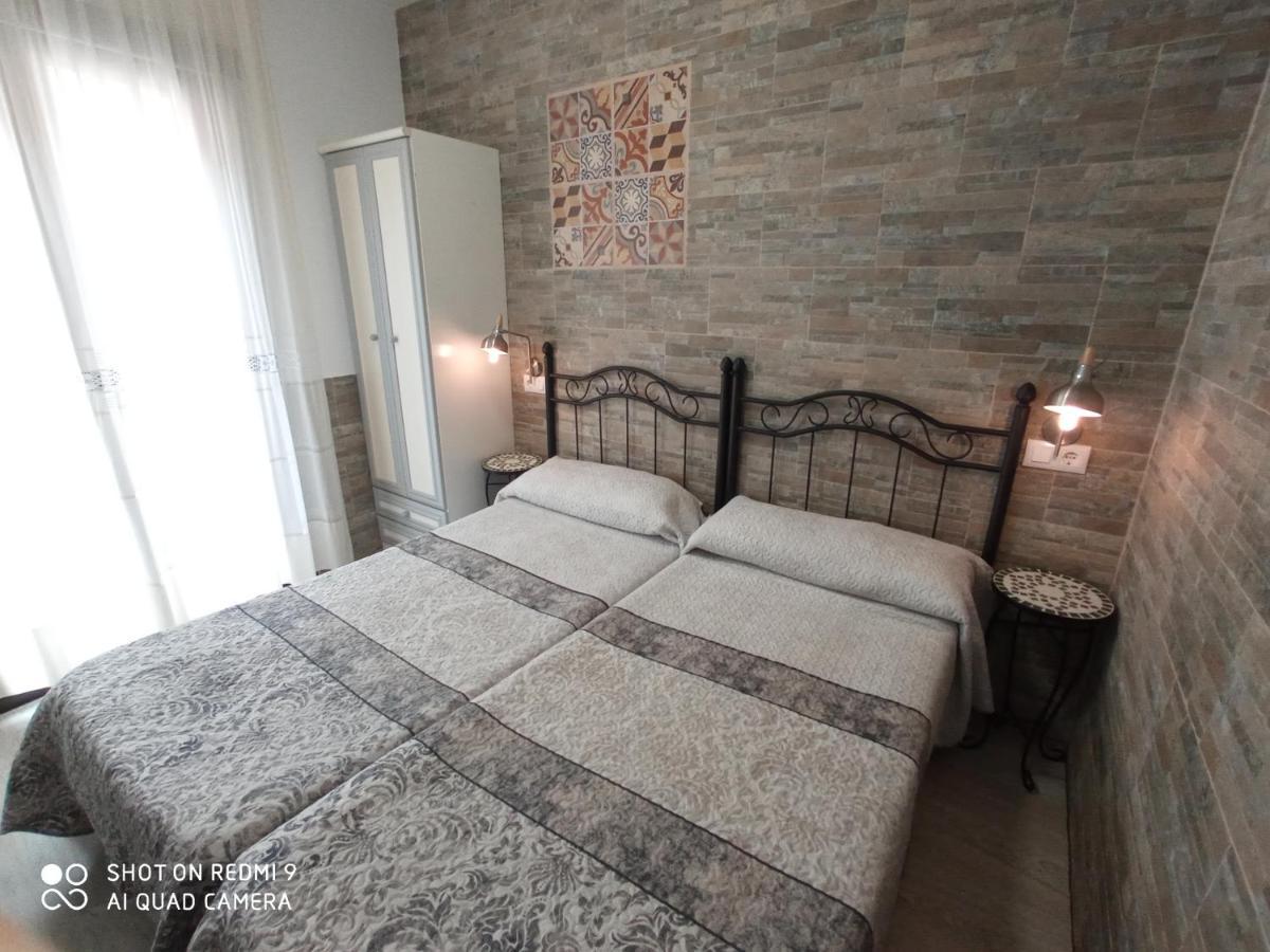 Apartamentos La Casona De Ezcaray Con Terrazas Y Patios Individuales Екстер'єр фото