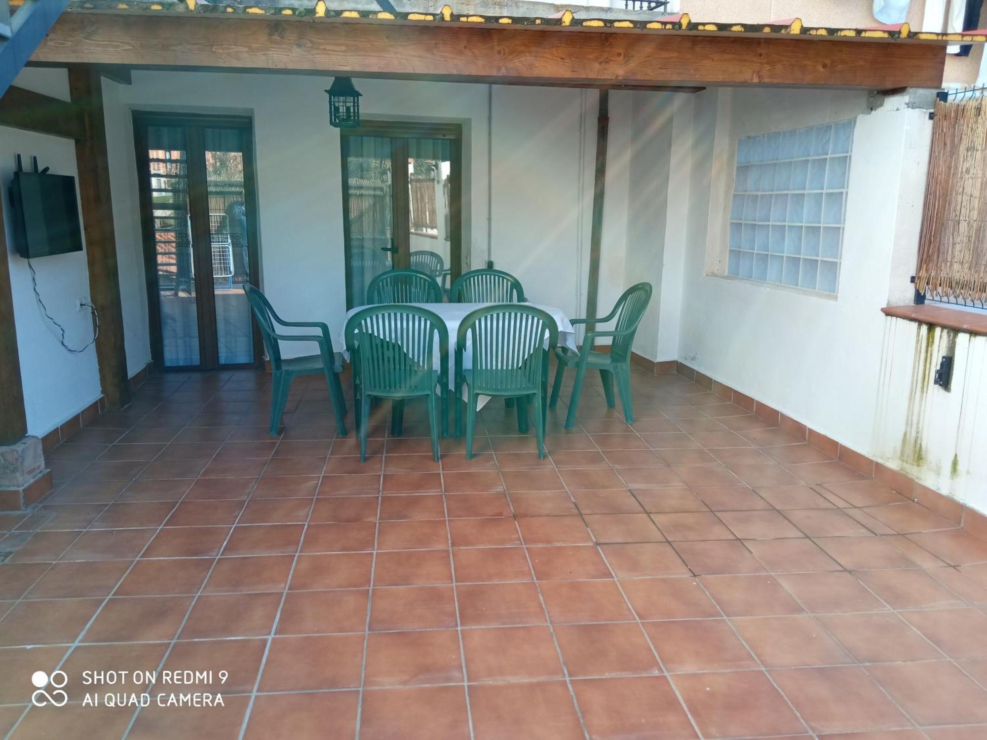 Apartamentos La Casona De Ezcaray Con Terrazas Y Patios Individuales Номер фото