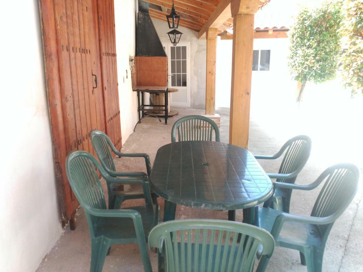 Apartamentos La Casona De Ezcaray Con Terrazas Y Patios Individuales Екстер'єр фото